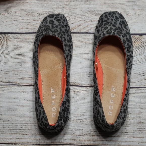 gray leopard print shoes